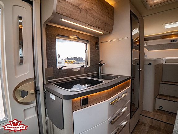 Hymer EXSIS-T 580 *Långbädd *Automat *Solcell 4 of 22
