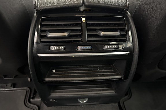 BMW 520d 19 of 30