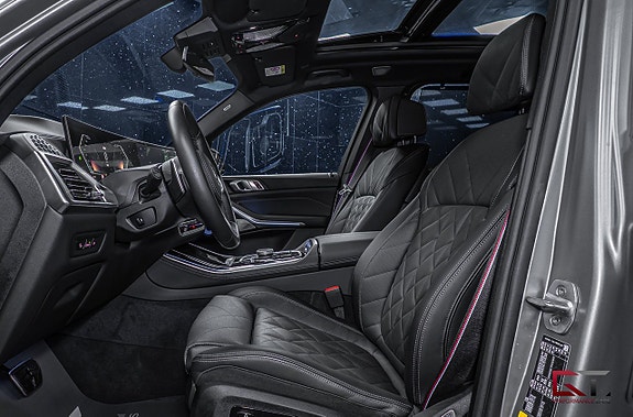 BMW X5 15 of 23