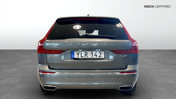 Volvo XC60 5 of 12