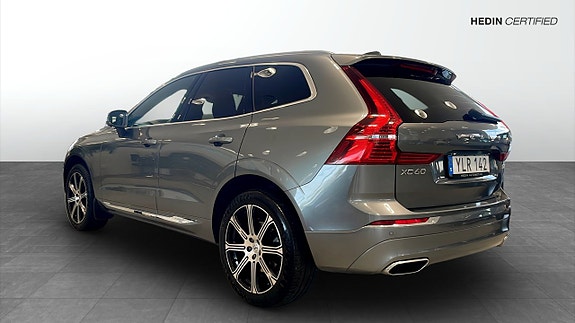 Volvo XC60 6 of 12