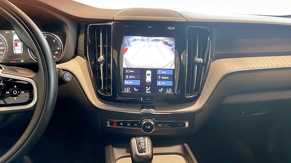 Volvo XC60 11 of 12