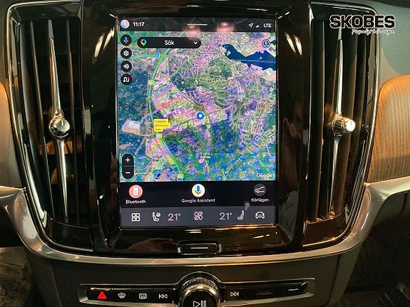 Volvo V90 Cross Country 14 of 27