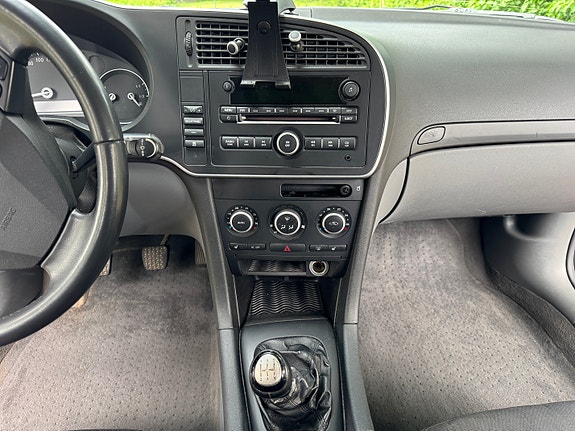 Saab 9-3 7 of 19