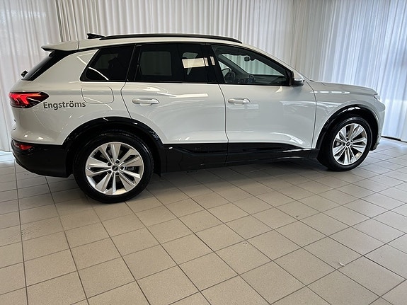 Audi Q6 e-tron 2 of 9