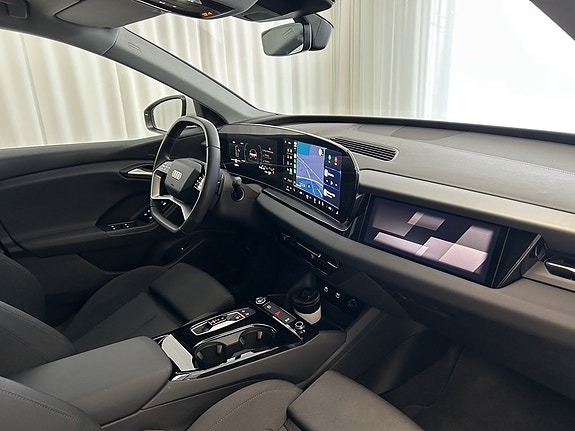 Audi Q6 e-tron 9 of 9