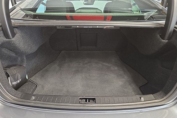 Volvo S60 15 of 19