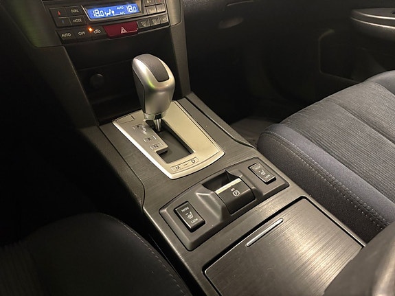 Subaru Outback 10 of 23