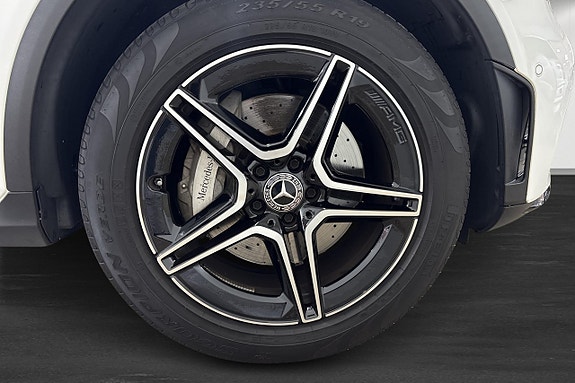 Mercedes-Benz GLC200 5 of 11