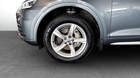 Audi Q5 6 of 16