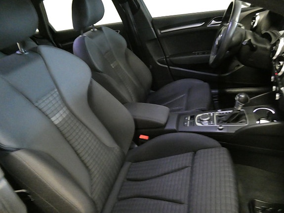 Audi A3 12 of 16