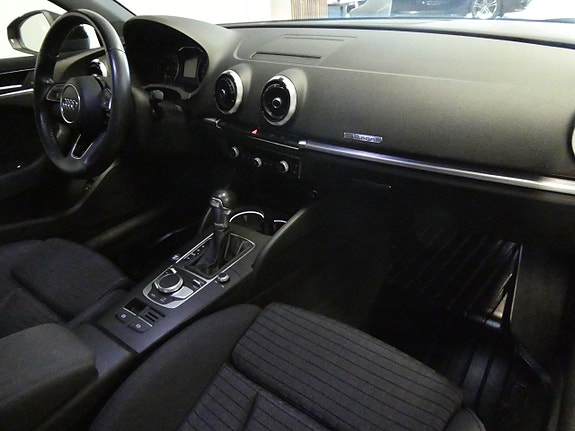 Audi A3 11 of 16