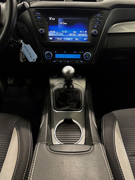 Toyota Avensis 15 of 21