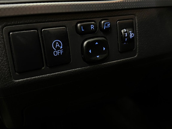 Toyota Avensis 19 of 21