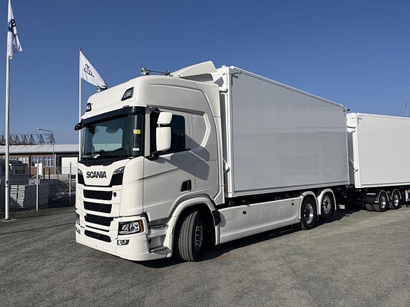 Scania Scania R560 B6x2NB Flisbil - Ny lagerbil 3 of 22