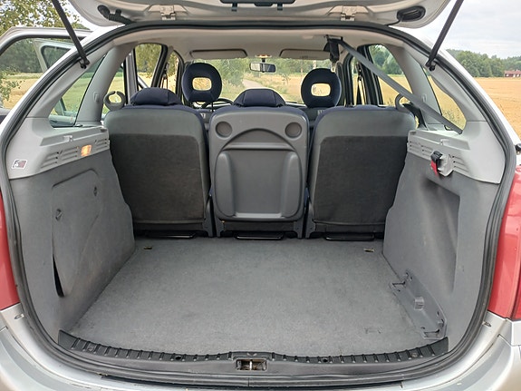Citroen Xsara Picasso 7 of 8