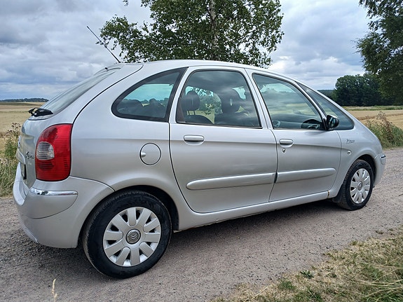 Citroen Xsara Picasso 3 of 8