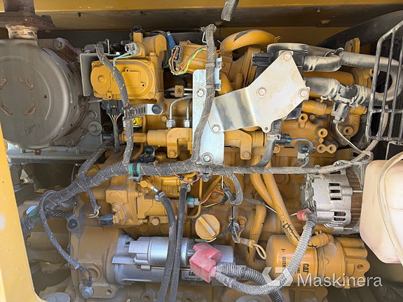 Grävmaskin CAT 310 18 of 27