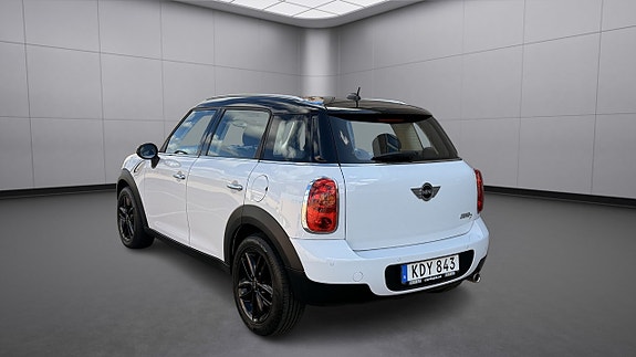 MINI Countryman Cooper D 3 of 23