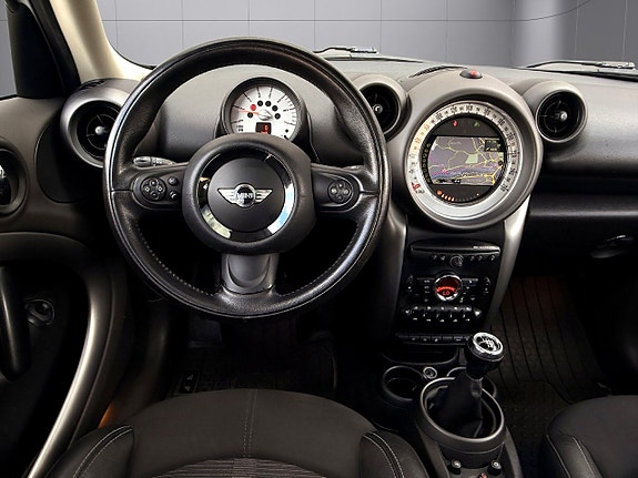 MINI Countryman Cooper D 10 of 23