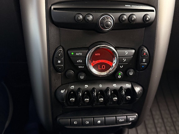 MINI Countryman Cooper D 16 of 23