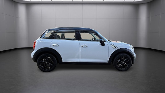 MINI Countryman Cooper D 6 of 23