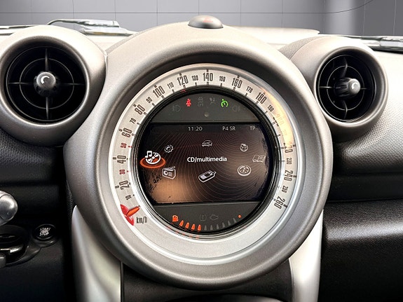 MINI Countryman Cooper D 15 of 23