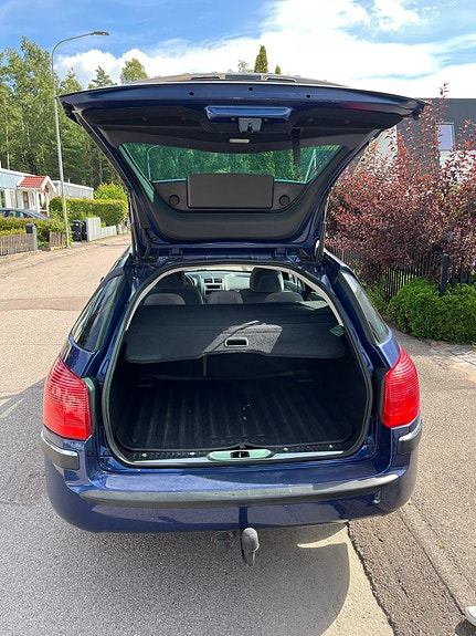 Peugeot 407 4 of 8