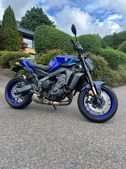 Yamaha MT-09 5 of 6