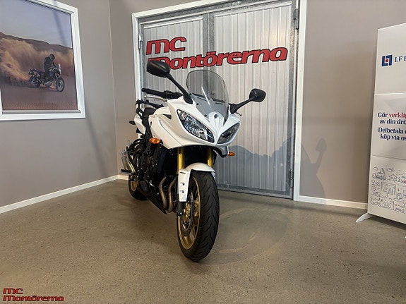 Yamaha YAMAHA FZ8-S ABS 2 of 4