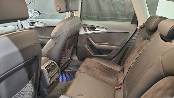 Audi A6 allroad 12 of 30