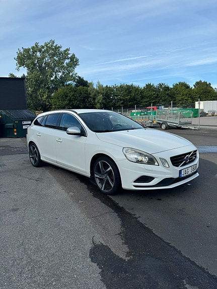Volvo V60 7 of 7