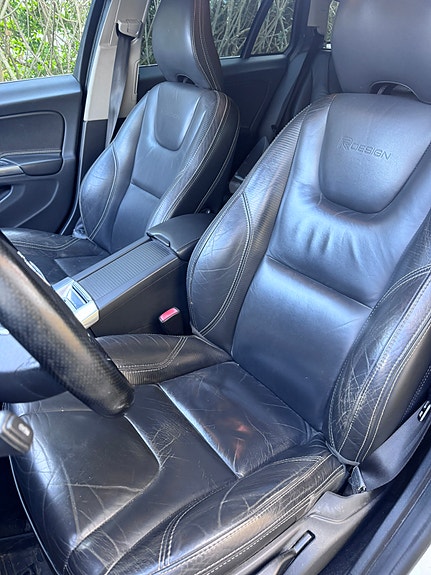 Volvo V60 4 of 7