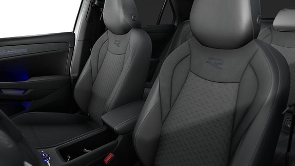 Volkswagen T-Roc 7 of 9