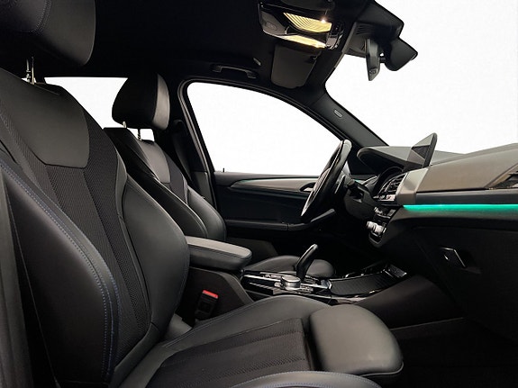 BMW X3 28 of 30