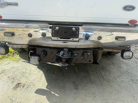 Ford F-350 6 of 9