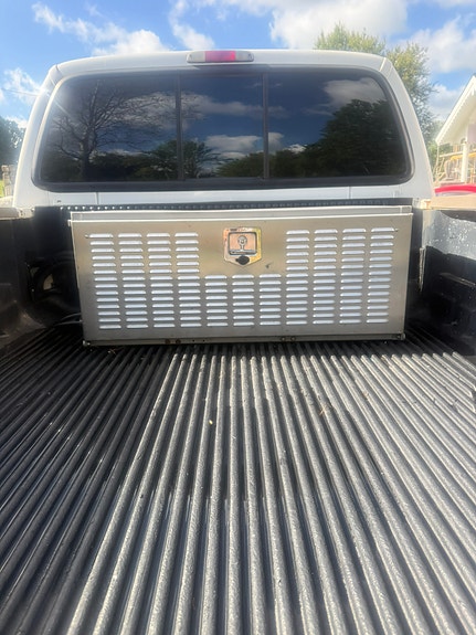 Ford F-350 7 of 9