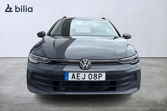 Volkswagen Golf VIII 6 of 15