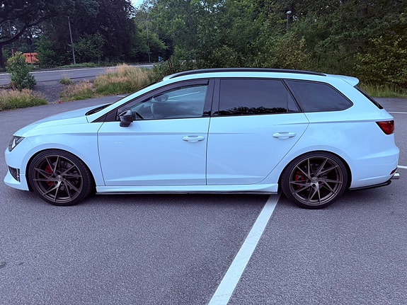 Seat Leon 8 of 28