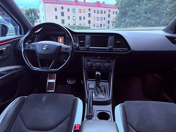 Seat Leon 11 of 28