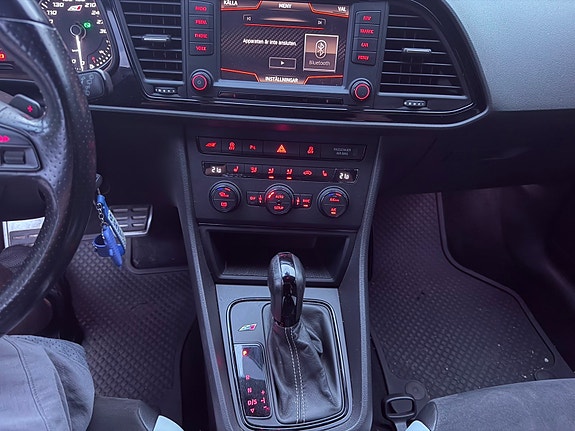 Seat Leon 17 of 28