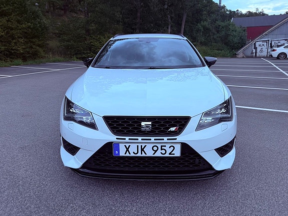 Seat Leon 2 of 28