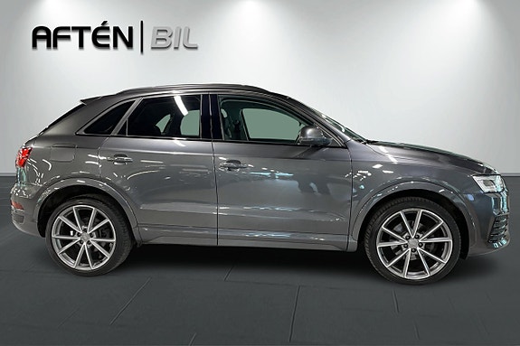 Audi Q3 7 of 30