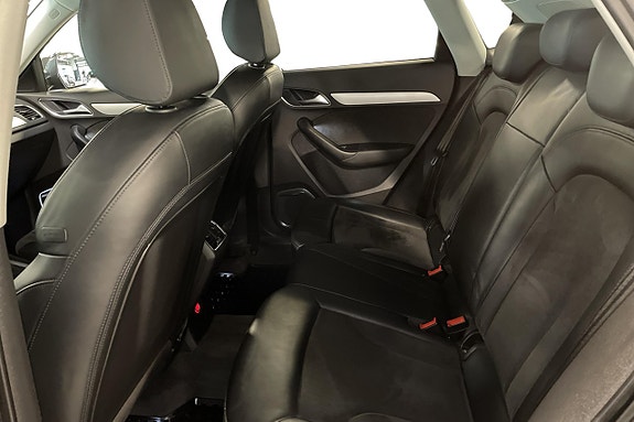 Audi Q3 16 of 30