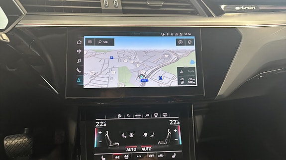 Audi Q8 e-tron 10 of 14