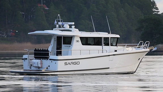 Sargo 36 2 x D6 440hk DPI, Joystick & DPS 5 of 12