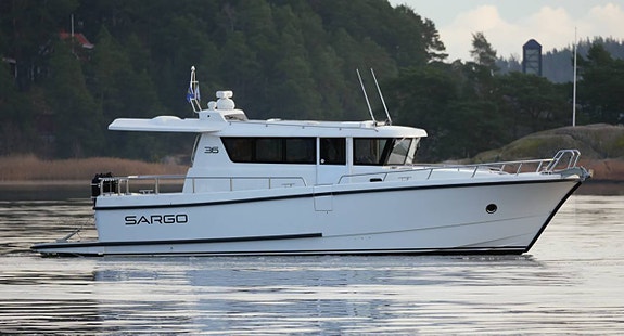 Sargo 36 2 x D6 440hk DPI, Joystick & DPS 8 of 12