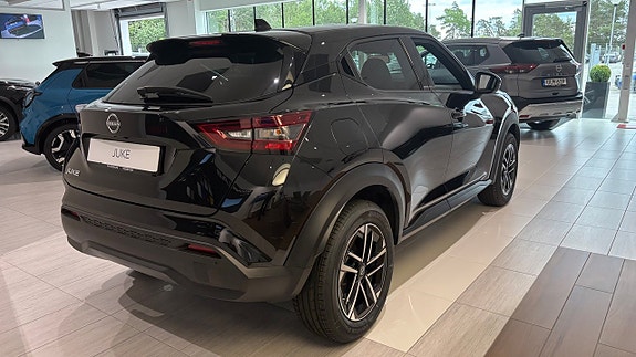 Nissan Juke 3 of 13
