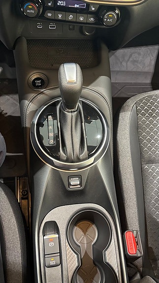 Nissan Juke 10 of 13