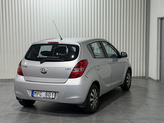 Hyundai i20 5 of 14
